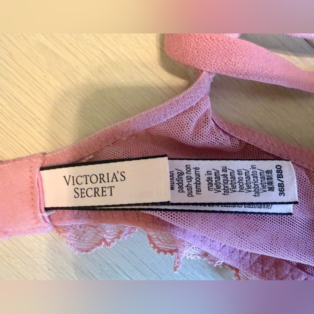 Victoria's Secret Light Pink Lace Bralette